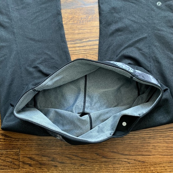 Lululemon crop denim leggings - Picture 5 of 6